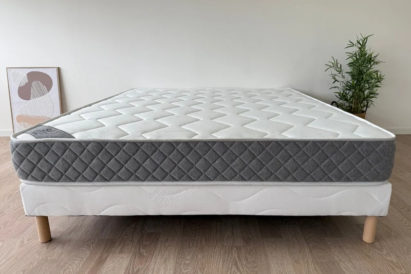 Matelas Nova Mousse Mi-ferme – Épaisseur 20 cm