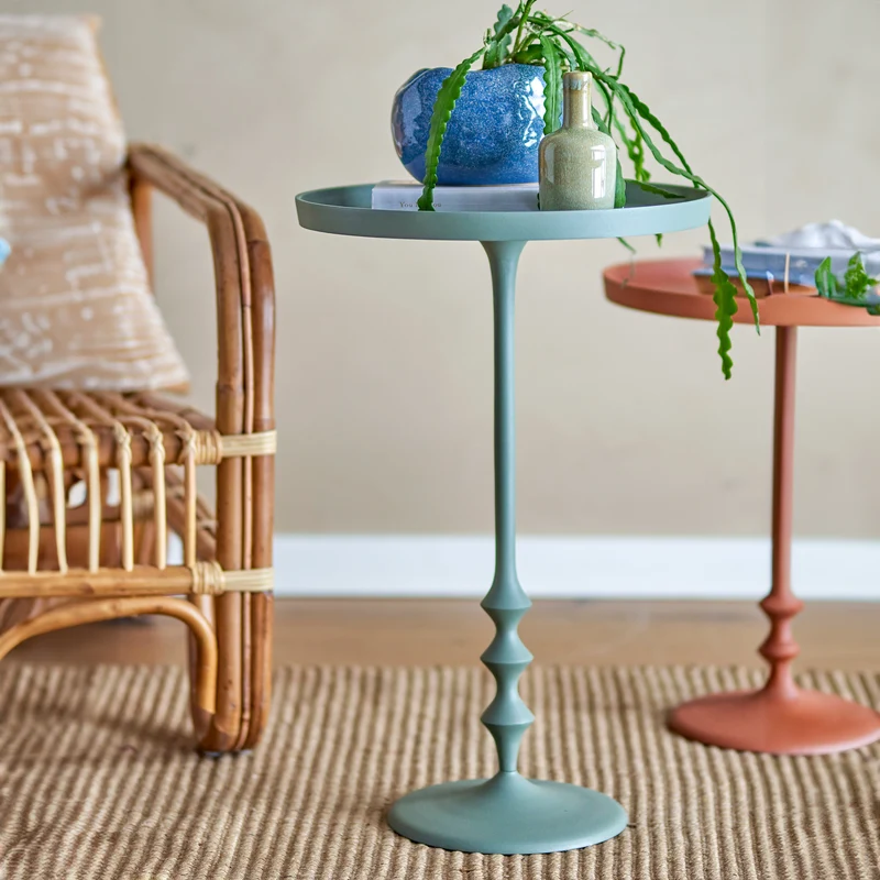 Anjou table d’appoint élégante en métal vert