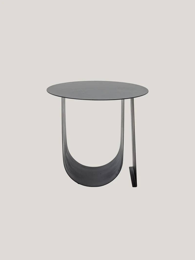 Table basse moderne en métal avec espace porte-revues noir