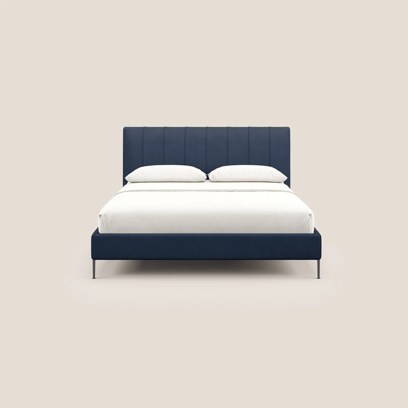Calliope lit rembourré aux pieds hauts complètement déhoussable en tissu détachable T17 bleu