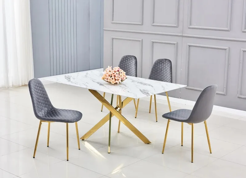 Table Repas JESSICA Gold et plateau en verre 150 cm 4 à 6 couverts