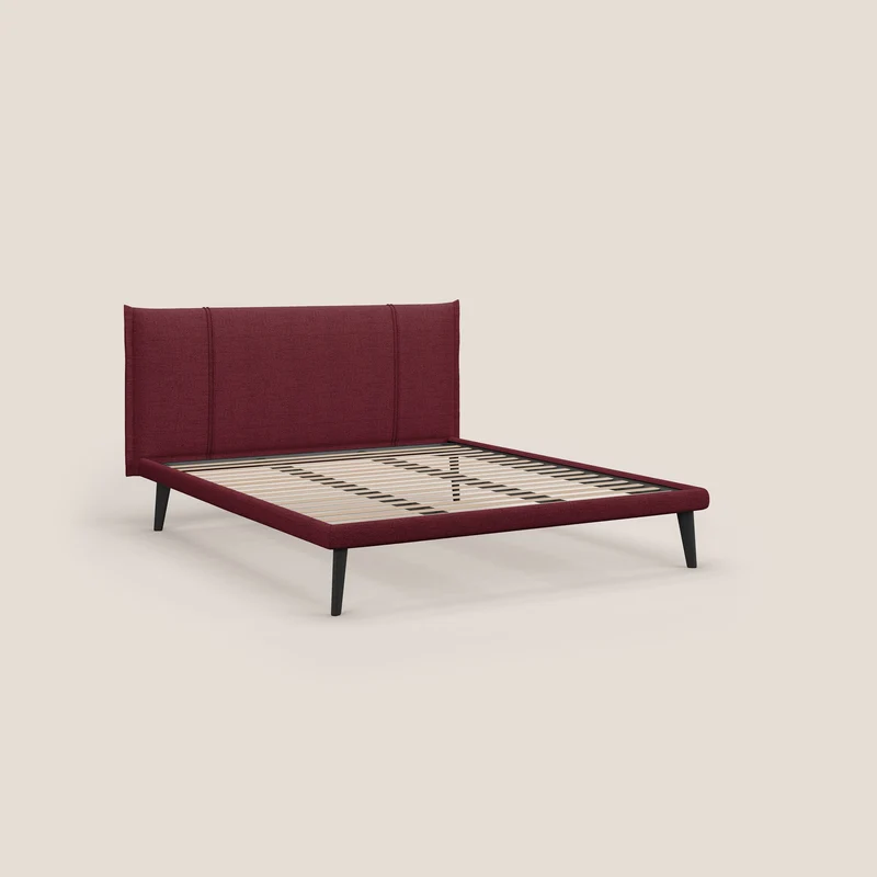Klaus lit moderne avec pieds foncés et tissu flammé imperméable T03 rouge
