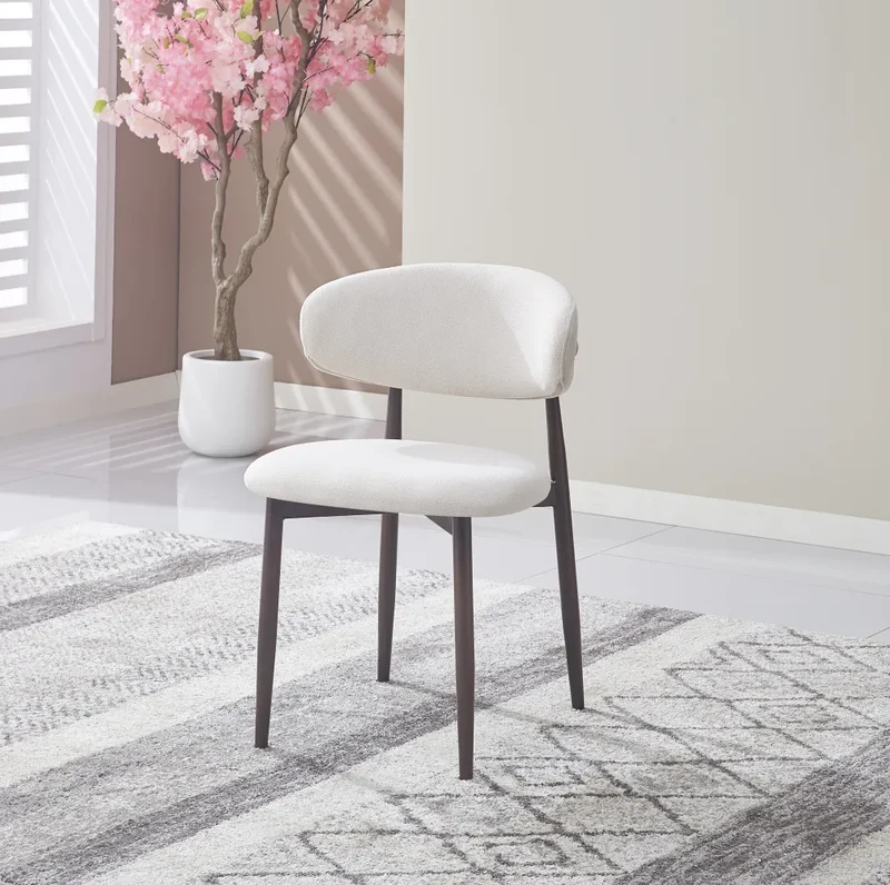 Chaise Lucile pied effet noyer grain beige