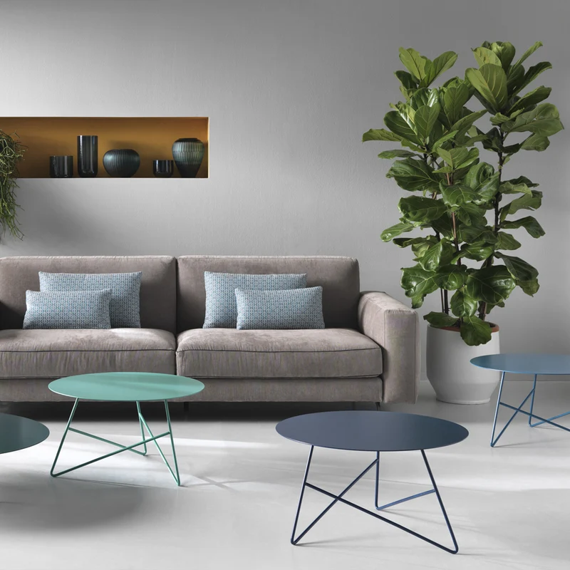 Ermione Table basse ronde pour salon en métal h25 olive