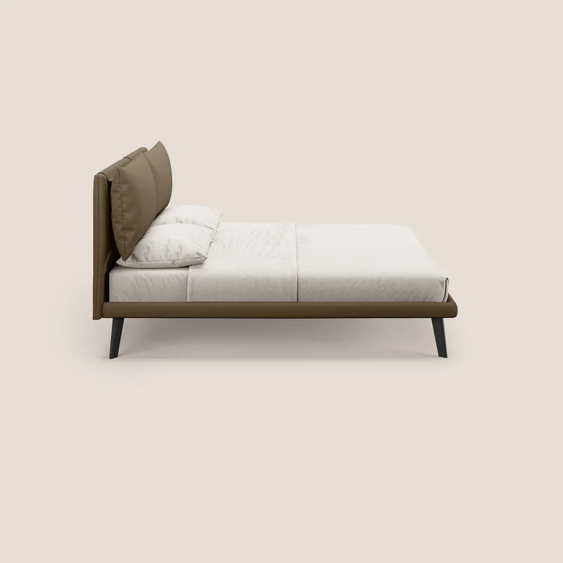 Astrid lit rembourré avec pieds en bois en microfibre détachable T11 marron