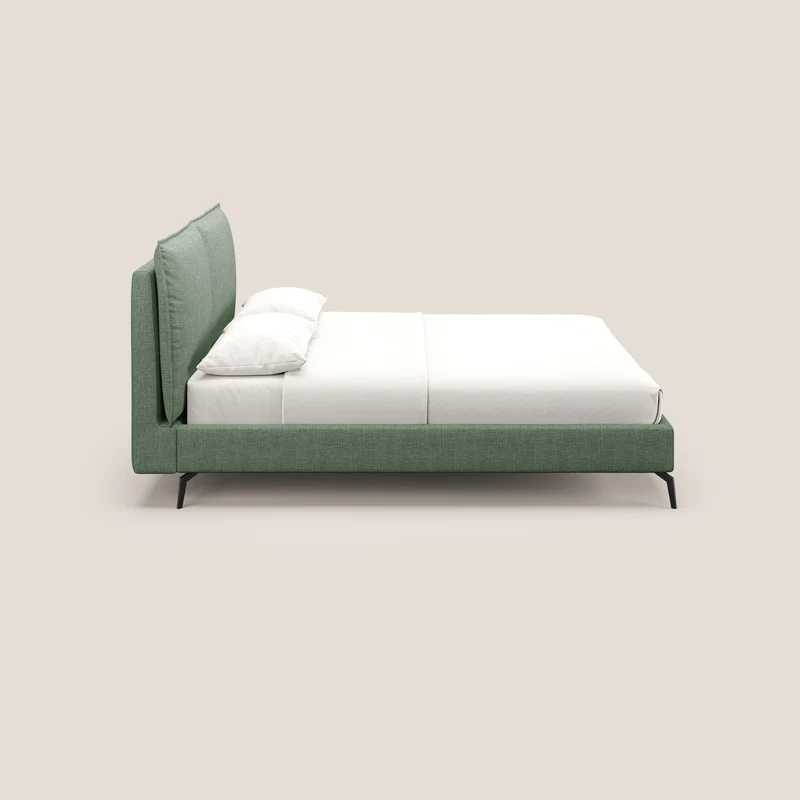 Cloe lit rembourré avec pieds en métal déhoussable en tissu imperméable T06 vert