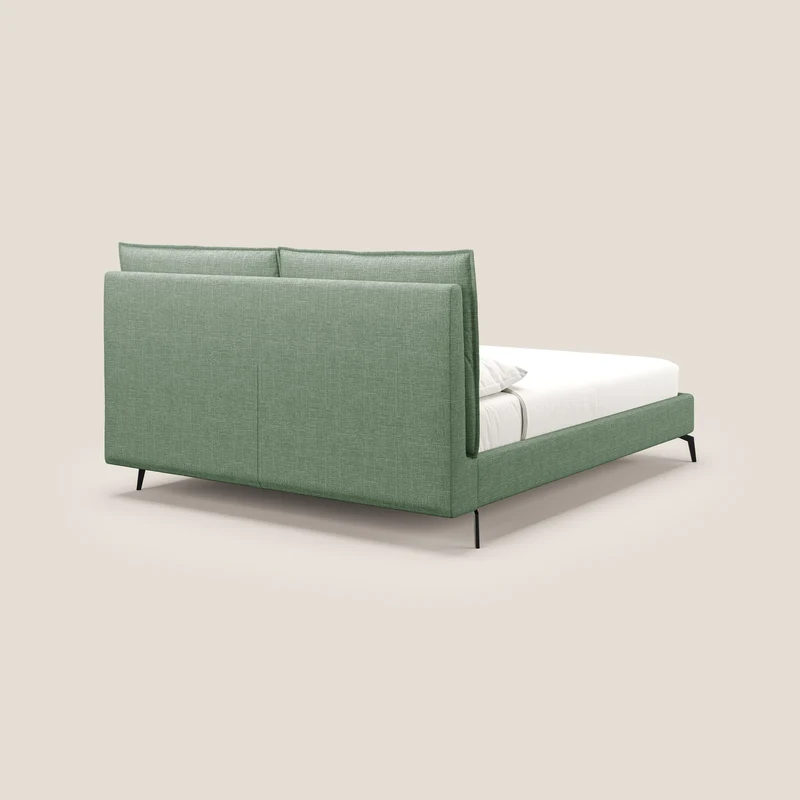 Cloe lit rembourré avec pieds en métal déhoussable en tissu imperméable T06 vert