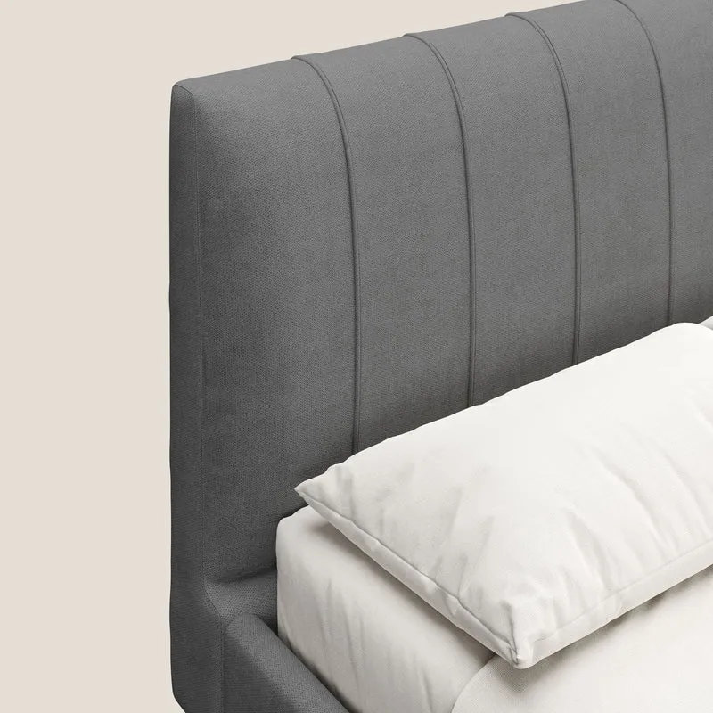 Selene lit rembourré avec pieds bois naturel déhoussable en tissu imperméable T02 gris