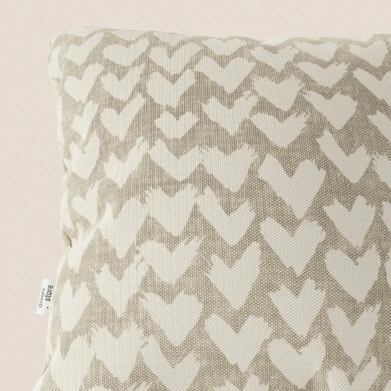 Arrow coussins géométriques en tissu hydrofuge beige