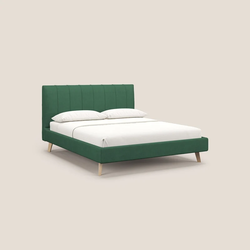 Selene lit rembourré avec pieds bois naturel déhoussable en tissu imperméable T02 vert