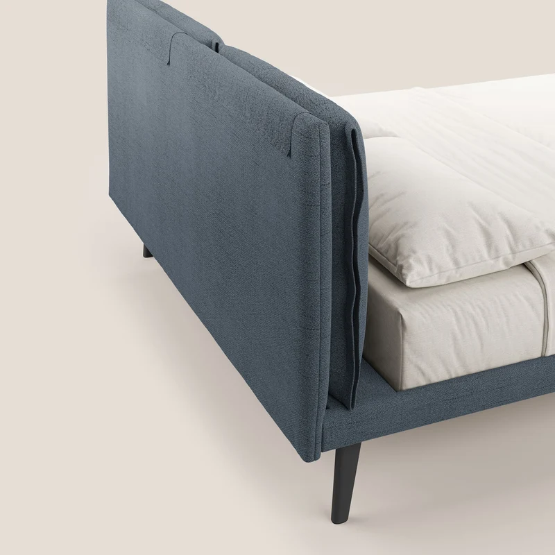 Ibuki lit avec coussins capitonnés réglables et pieds foncés en tissu flammé imperméable T03 bleu