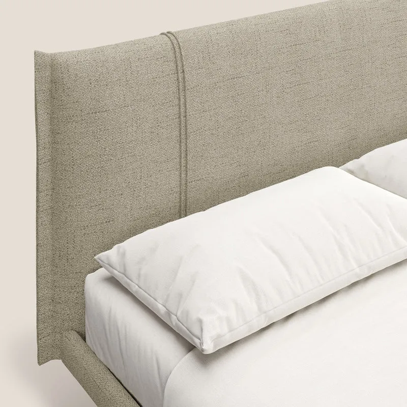Klaus lit moderne avec pieds foncés et tissu flammé imperméable T03 beige