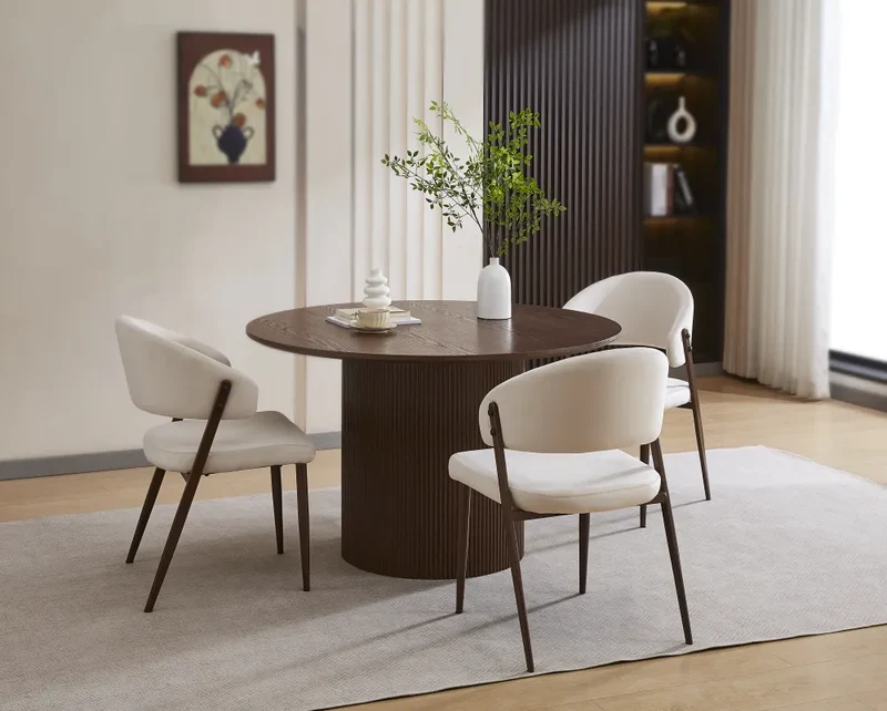 Chaise Lamia pieds noyer velours Beige