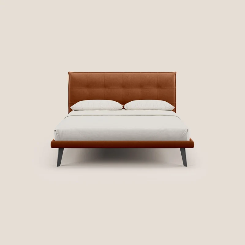 Brigitte lit avec tête de lit matelassée pieds hauts foncés et tissu imperméable T09 rouille