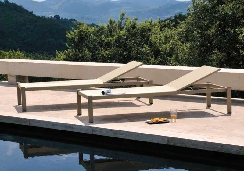 Lit de piscine SHINE avec assise textilène