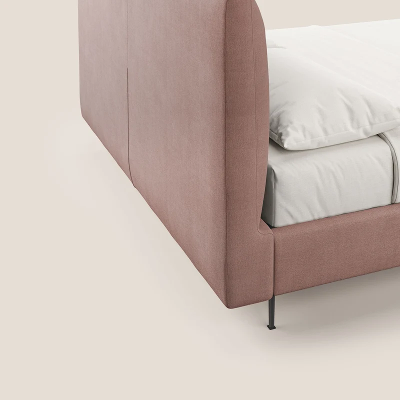 Calliope lit rembourré aux pieds hauts complètement déhoussable en tissu détachable T17 rose