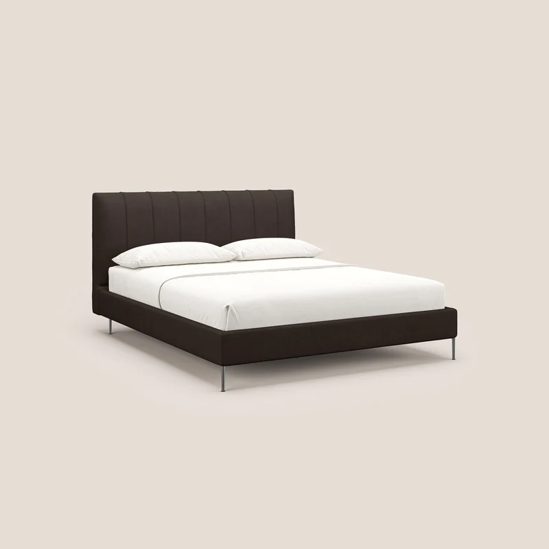 Calliope lit rembourré aux pieds hauts complètement déhoussable en tissu détachable T17 marron