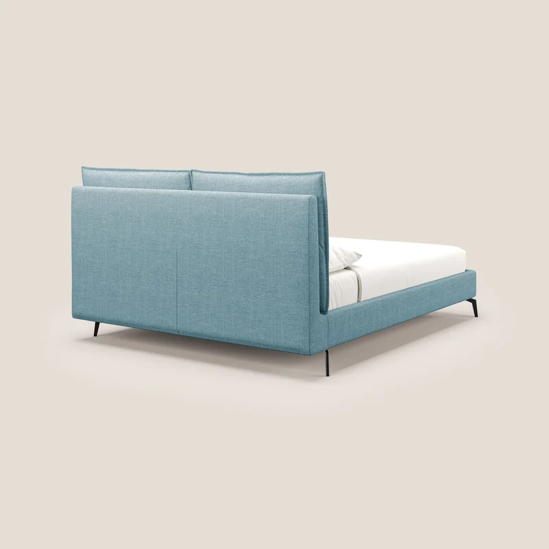 Cloe lit rembourré avec pieds en métal déhoussable en tissu imperméable T06 bleu clair