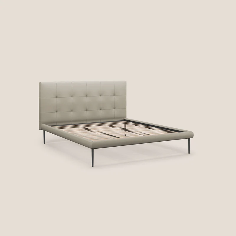 Midori lit rembourré capitonné avec pieds hauts en similicuir T04 Taupe tortora