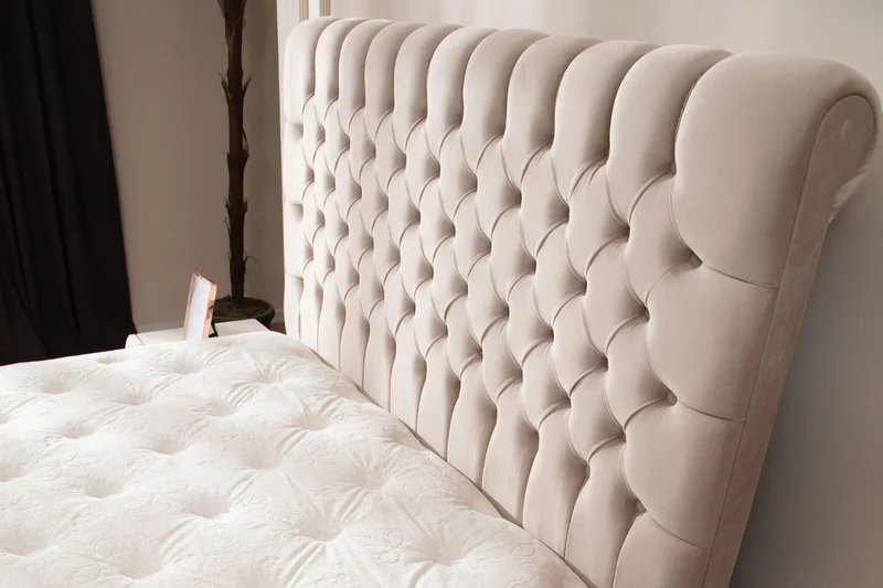 Lit Coffre LUNA BEIGE - Velours Capitonné