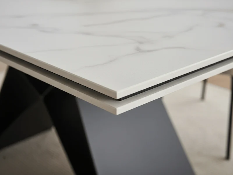 Table à manger extensible MASDAR en céramique – 180 cm fermée / 260 cm ouverte