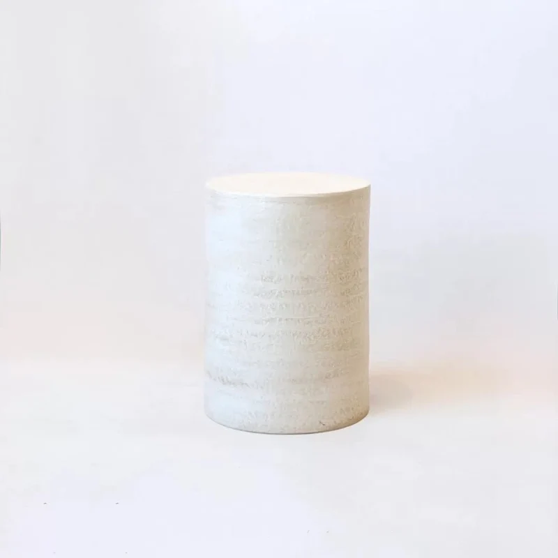 Guéridon en céramique crème