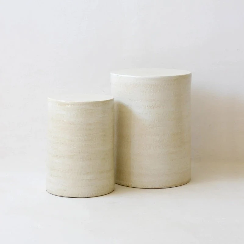 Guéridon en céramique crème