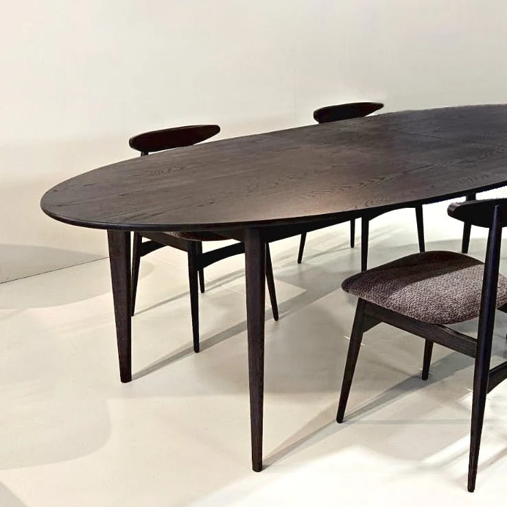 Table de repas ovale Opéra