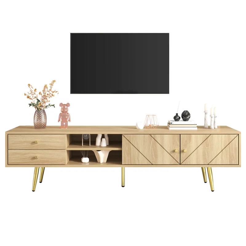Meuble TV effet bois naturel portes rainurés, et accents dorés HUMUX