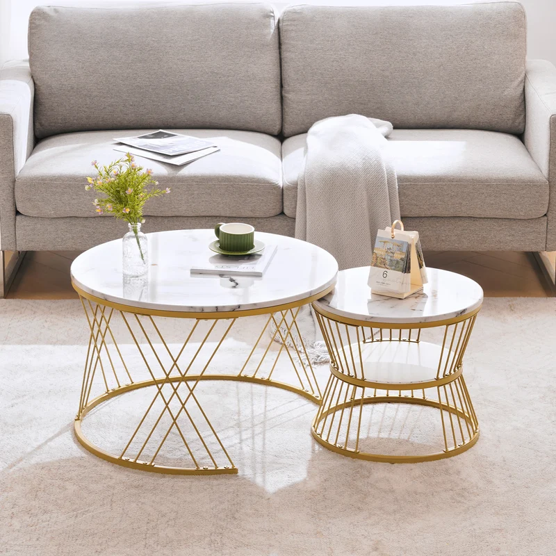 Ensemble de 2 tables basses rondes gigognes effet marbre blanc, piètement doré VIBRATIO