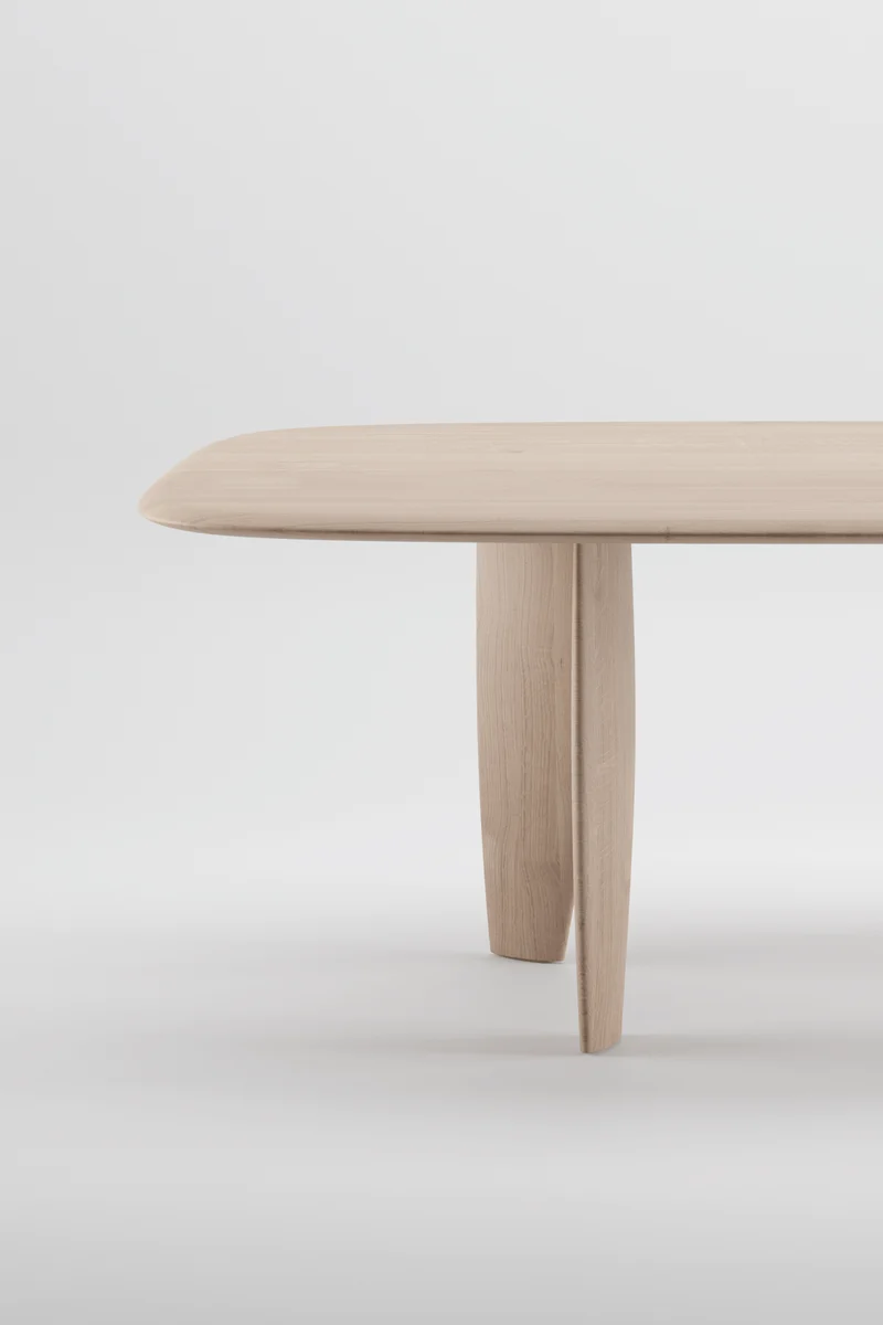 NILA - Table