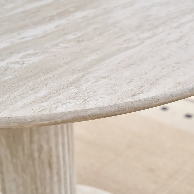 Table de salle à manger Fanny — bois massif, design contemporain, ronde