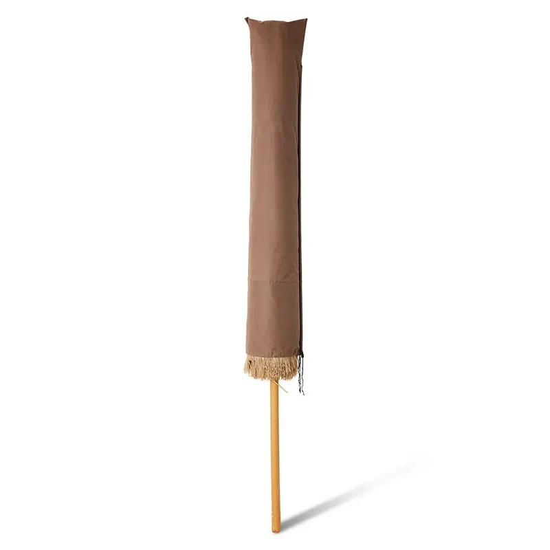 Parasol en raffia
