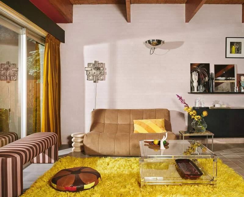 tapis fluffy jaune