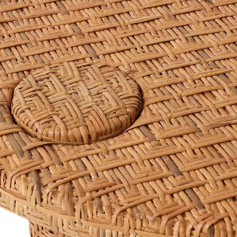 Table basse en rotin