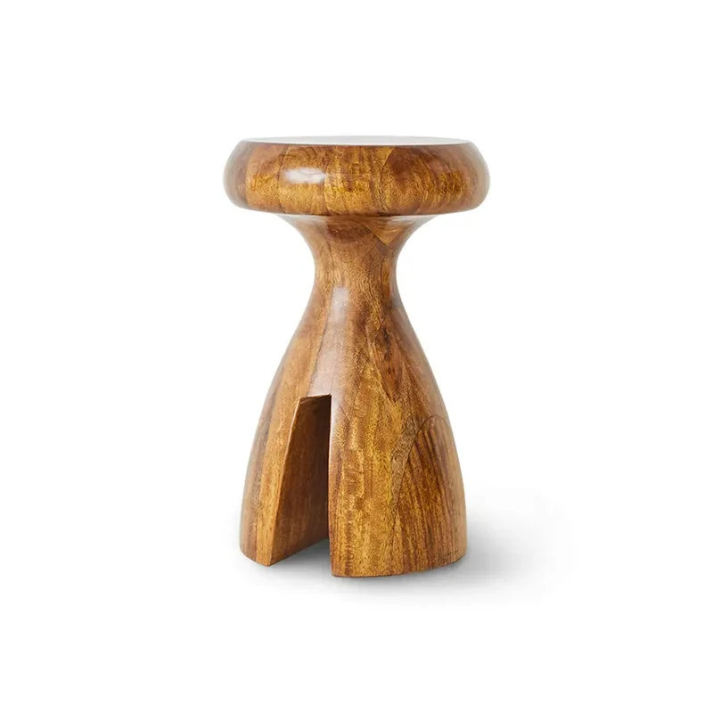 Tabouret en bois chesnut