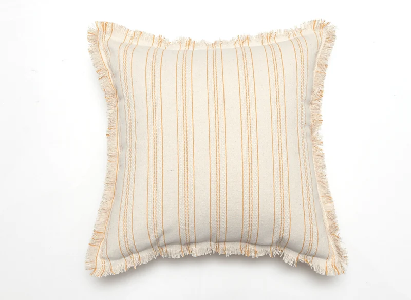 Coussin beige à rayures jaunes texturées 45x45 cm PAVIA