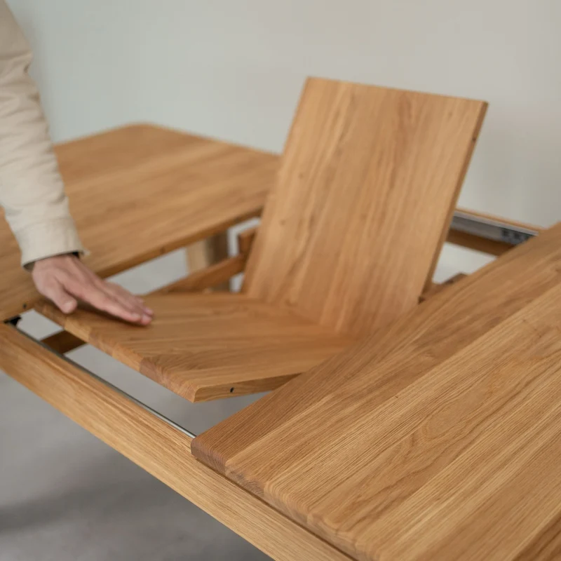 Table de salle à manger à rallonges en chêne massif KODAMA | NordicStory