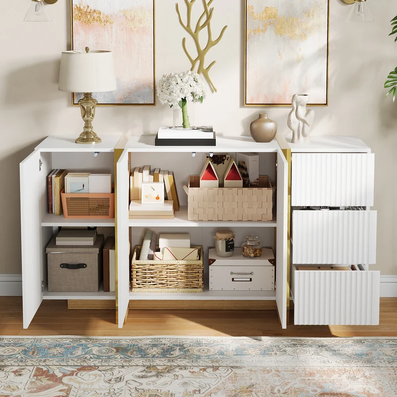 Buffet blanc à 3 portes 3 tiroirs rainurés et détails dorés PILLOWLIGHT