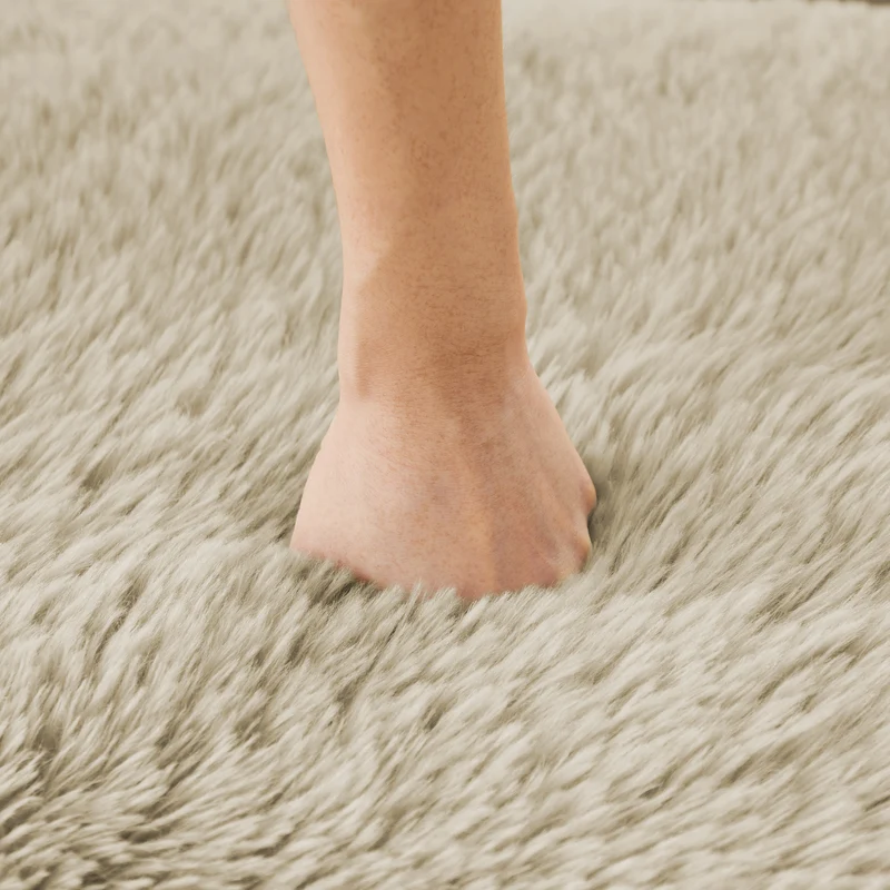 Canapé 3 places en tissu peluche premium beige avec coussins sans montage MOMENTUMCLARRR