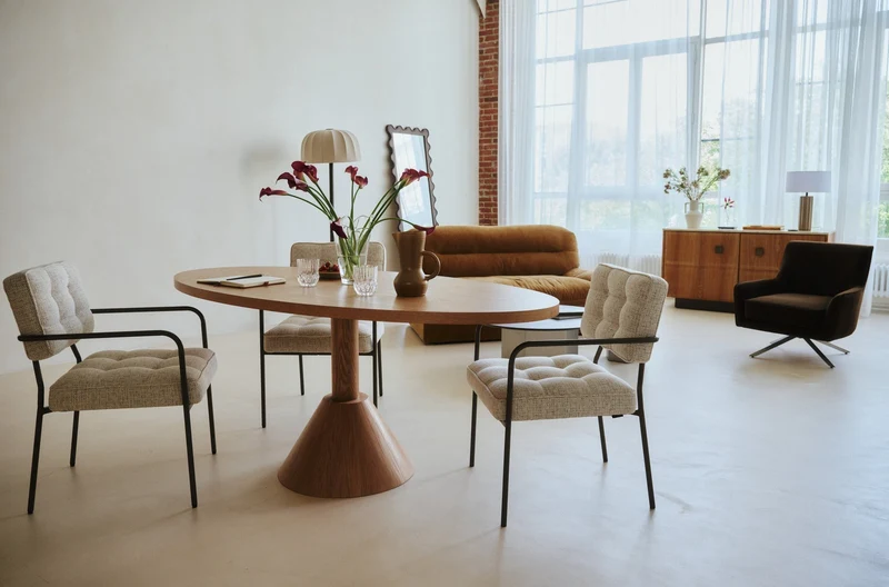 Chaise Orea