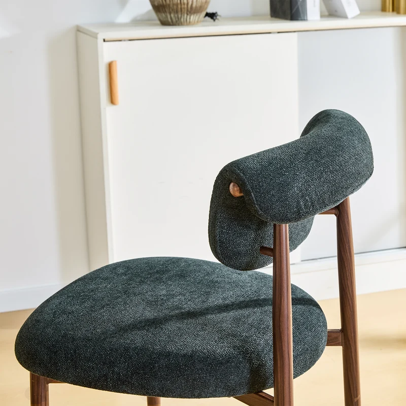 Lot de 2 chaises de salle à manger noires en lin, courbé, pieds effet noyer CLASSICBARHOME