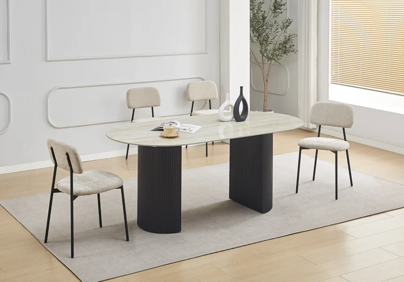 Chaise salle à manger tissu sable pieds noirs - Vika x4