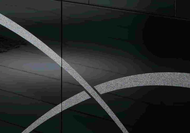 Mur TV laqué noir MILANO