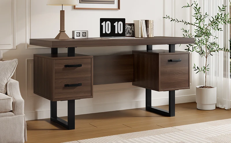 Bureau industriel effet bois noyer avec accents métaliques noirs MOMENTUMCASCD