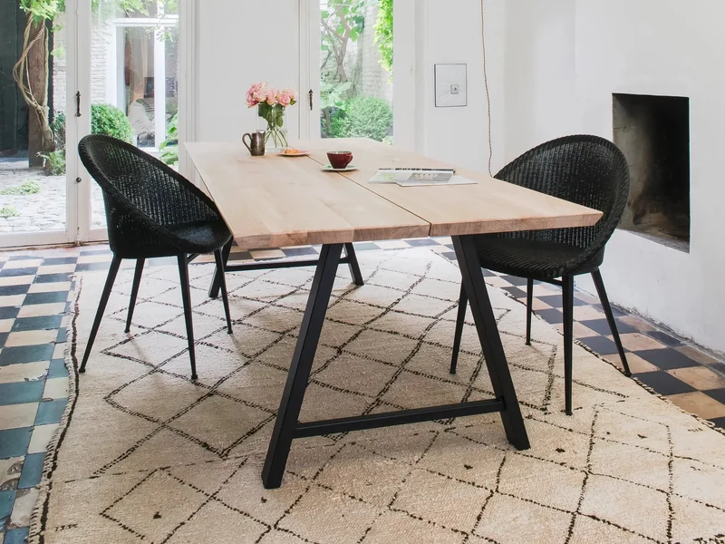Table Albert A